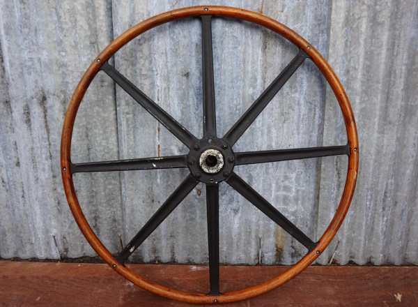 ships,wheel, martime, antique, antiek, scheepswiel, stuurwiel, nautisch